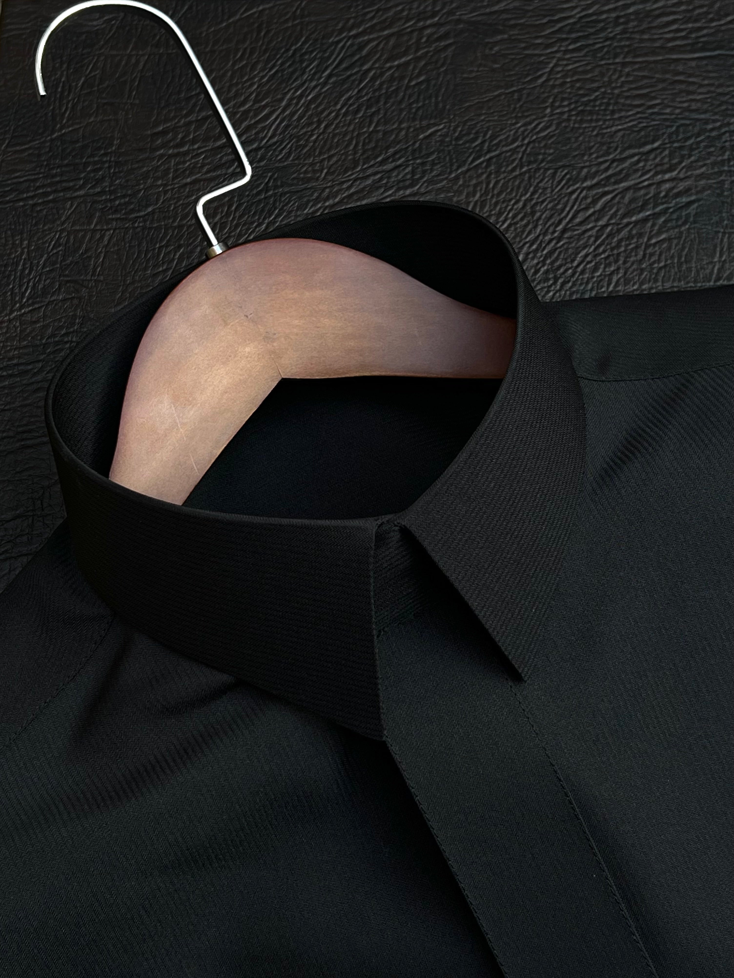 جديد أسد | ثوب الأسود المقلم