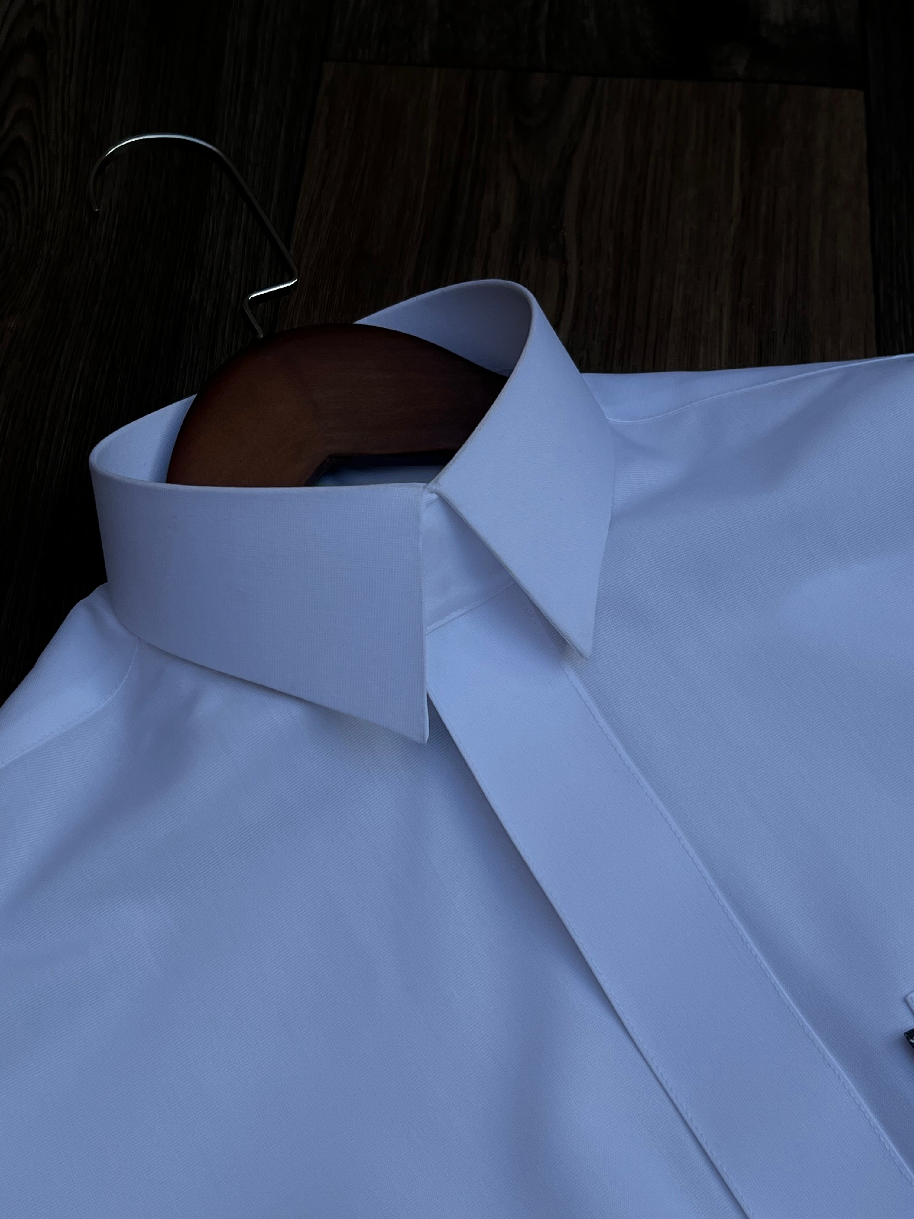 جديد أسد | ثوب الأبيض المقلم